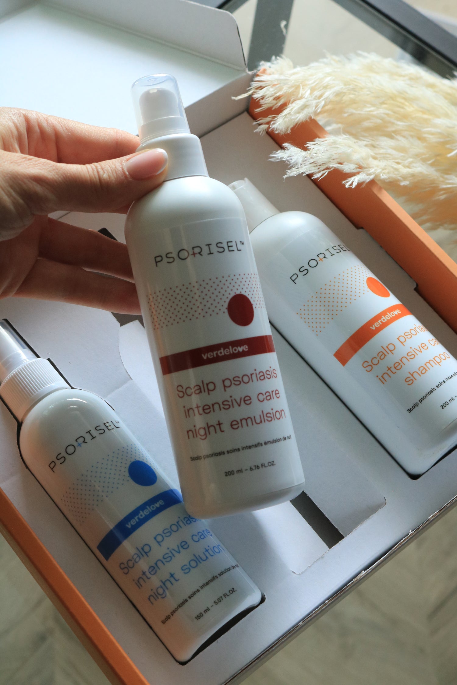 Zestaw Psorisel na łuszczycę skóry głowy w pudełku